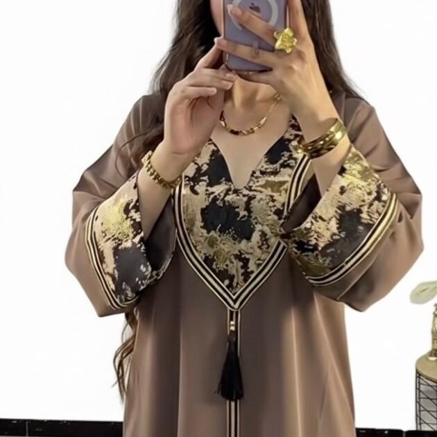 جبة ‏خليجيه ‏🌸🌺 الأصالة تلتقي الأناقة🌺🌸